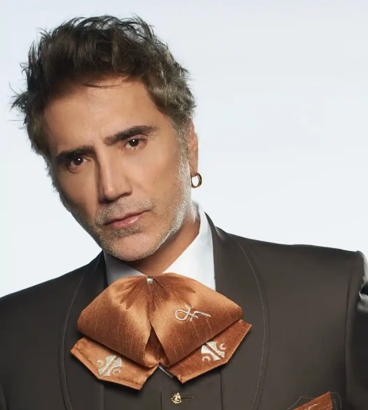 Alejandro Fernández actuará en Premios Soberano 2025