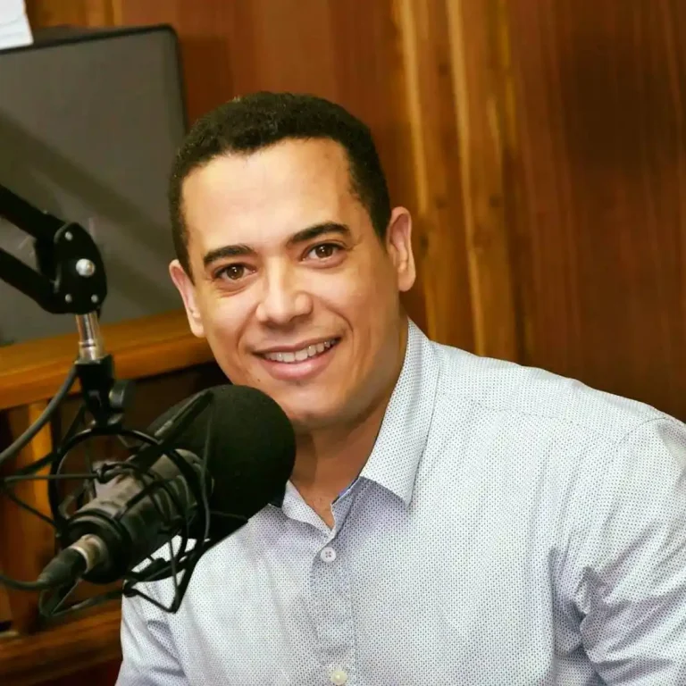 maxwell reyes