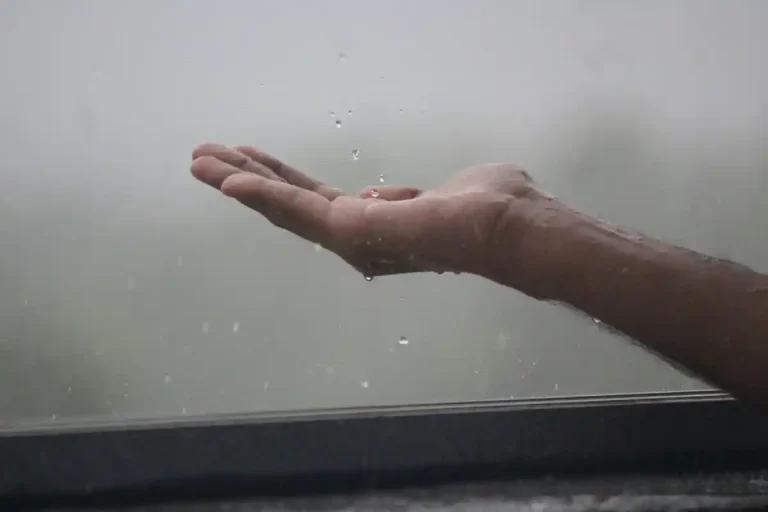 Aguaceros, tronadas y ráfagas de viento afectarán varias provincias del país