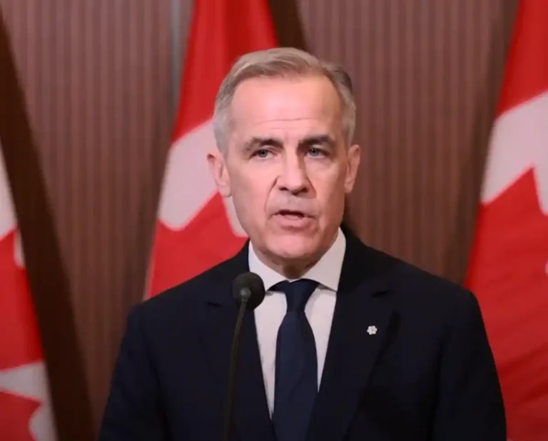 Canadá responde a EEUU con aranceles contra automóviles