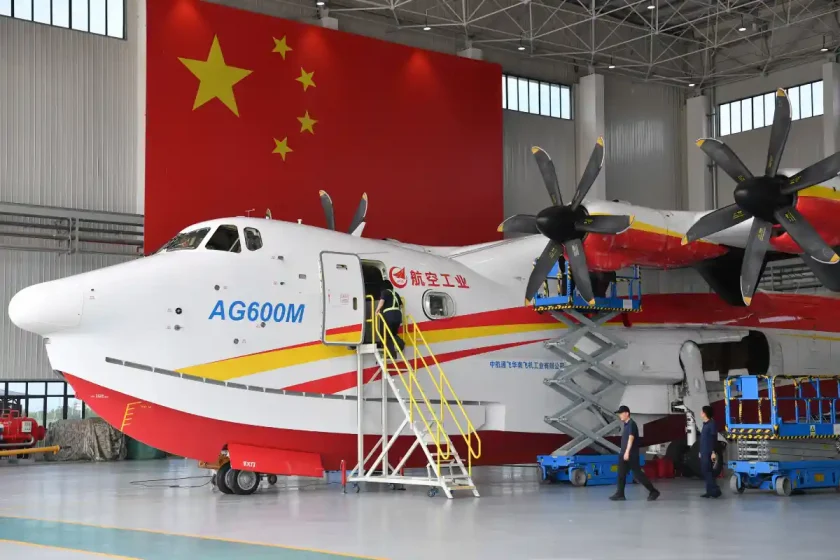 Avión anfibio chino AG600