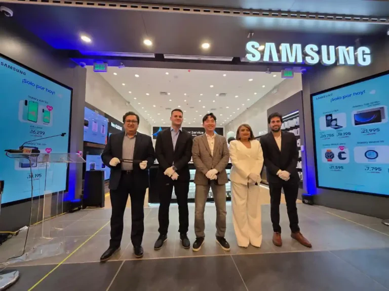 Samsung inaugura su primera tienda multiexperiencia en Santiago
