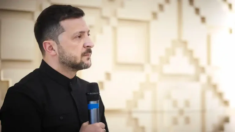Zelensky no irá a Estambul: Ucrania enviará delegación de paz