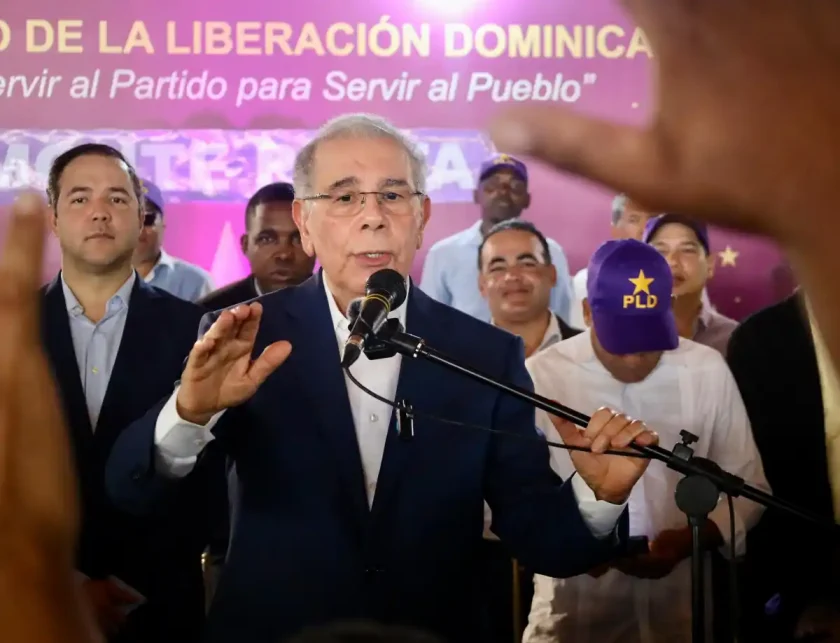 Danilo Medina: “Con el PLD se vivía mejor”; PLD apunta a repunte
