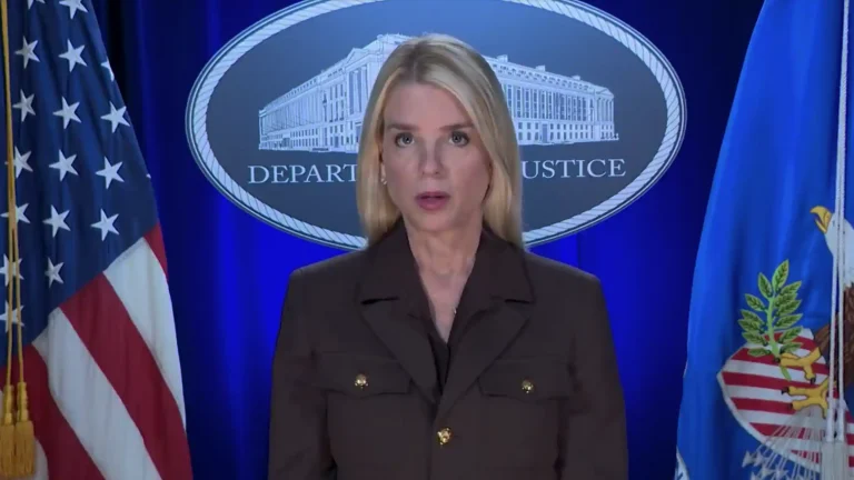 EE. UU. duplica a US$ 50 millones la recompensa por Nicolás Maduro, generando tensión con Caracas