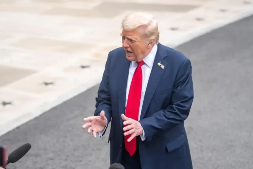 Trump amenaza con "despedir a mucha gente" si se produce el cierre del Gobierno