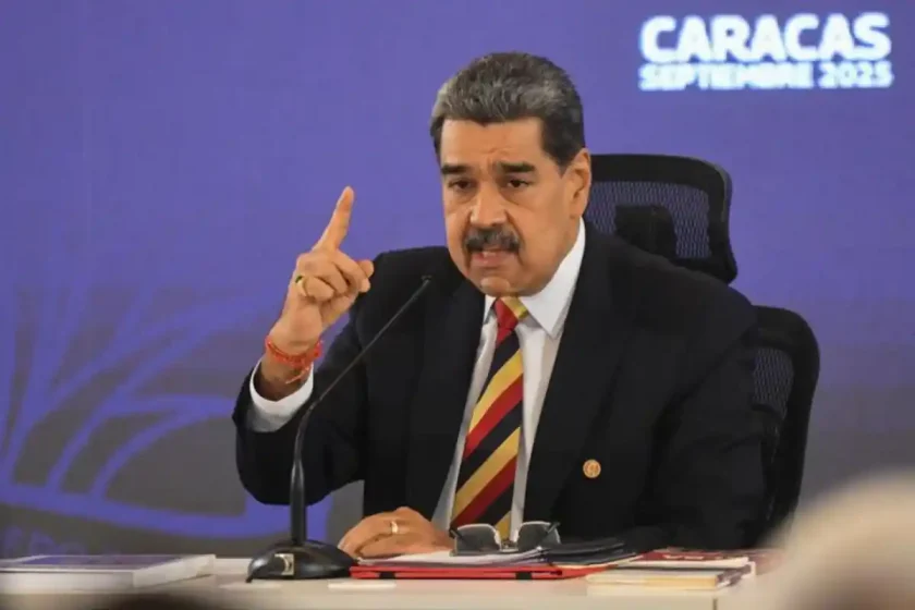 Maduro afirma que Venezuela enfrenta "la más grande amenaza" en últimos 100 años