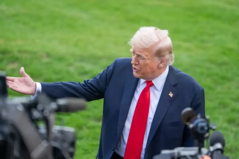 Trump sugiere expulsar a España de OTAN