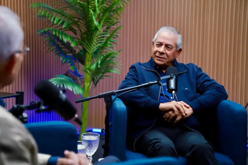 Roberto Salcedo critica vulgaridad en redes sociales