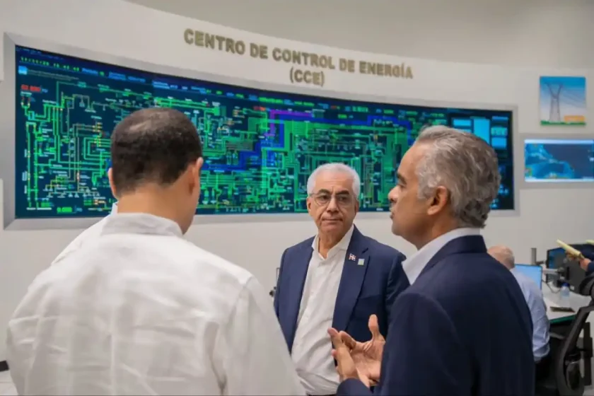 Joel Santos explica causas del apagón y falla del Metro de Santo Domingo
