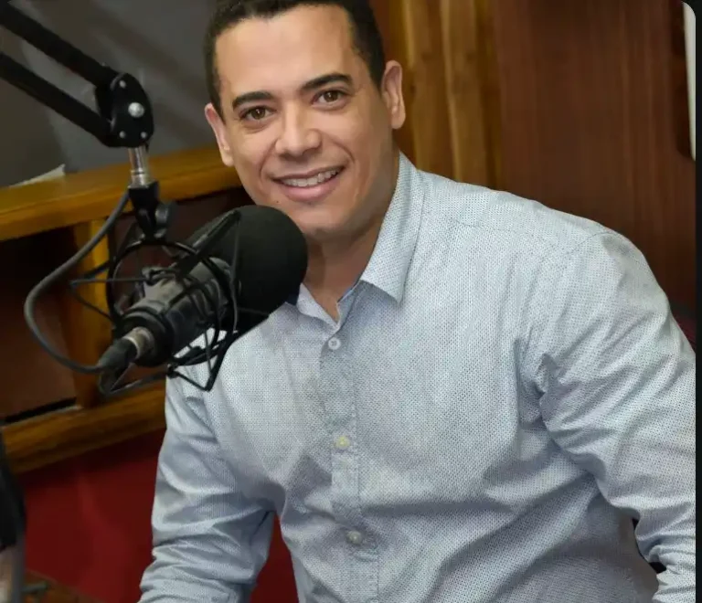 Maxwell Reyes
