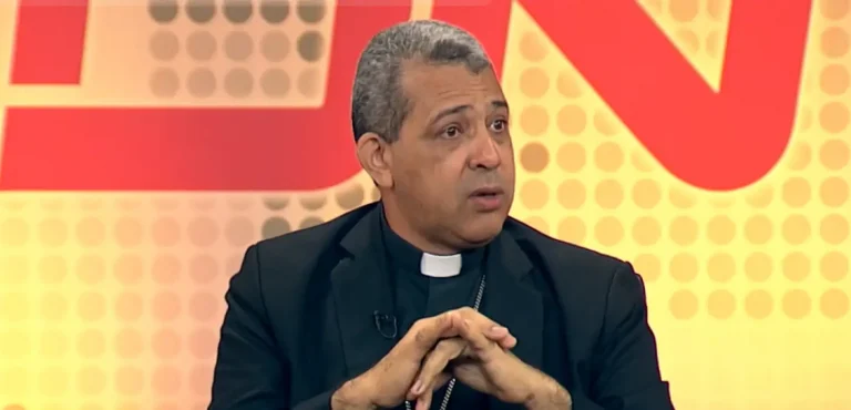 Monseñor Morel pide investigaciones profundas por corrupción