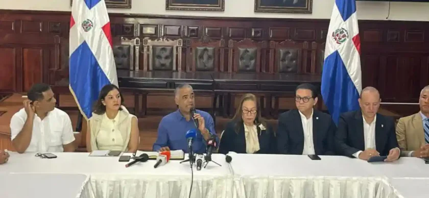 Autoridades aclaran que no hay plan de explotación minera en la cordillera Septentrional