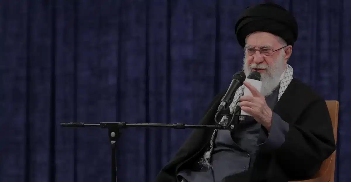Israel amenaza al líder de Irán: Jamenei, en la mira