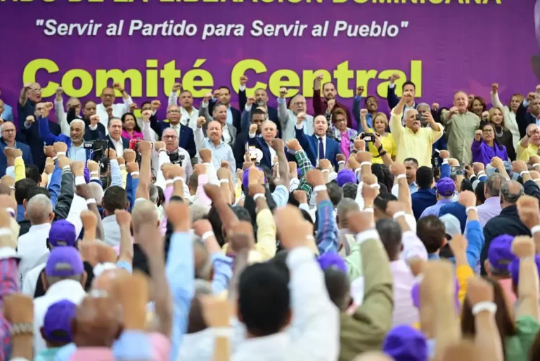 PLD aprueba protocolo presidencial y lista de 8 aspirantes para 2028