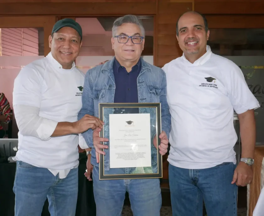Promoción de Derecho 1996 de la PUCMM celebra 30 años de graduados