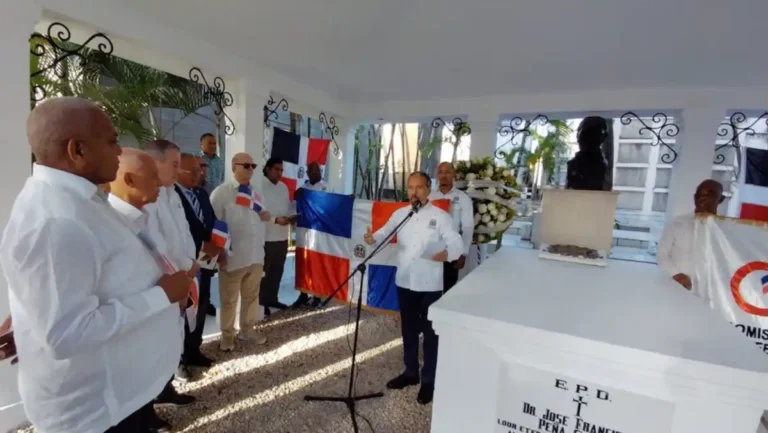 PRM y Hipólito Mejía recuerdan el legado de José Francisco Peña Gómez a 89 años de su nacimiento