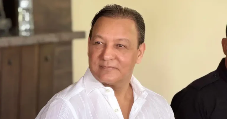 Abel Martínez: gasolina subió RD$15 en 8 días y gobierno falló