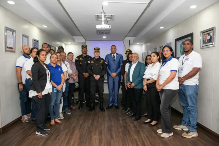Bebidas adulteradas en Semana Santa 2026: Pro Consumidor y CECCOM activan operativo
