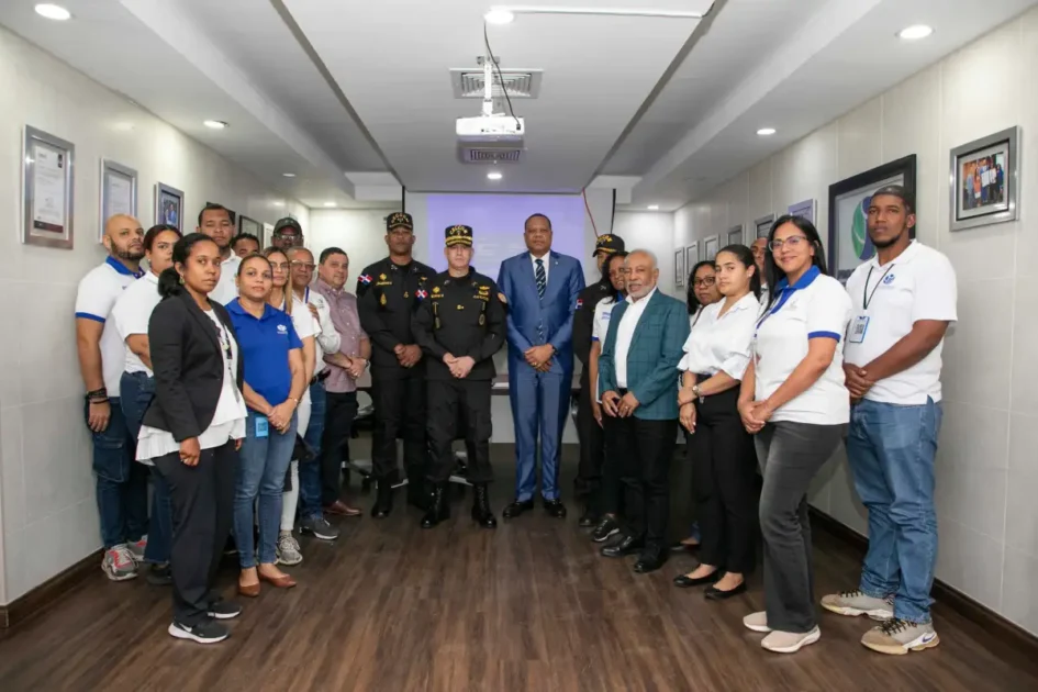 Bebidas adulteradas en Semana Santa 2026: Pro Consumidor y CECCOM activan operativo