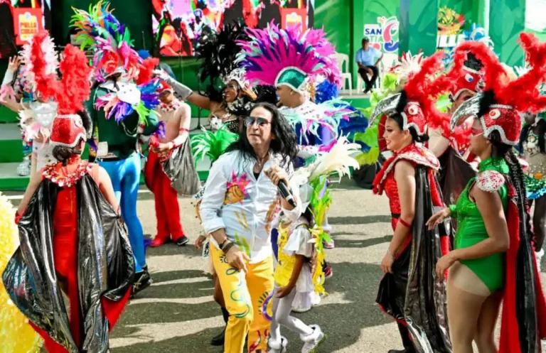 Carnaval de Santiago 2026 cierra con miles en las calles y alcance internacional