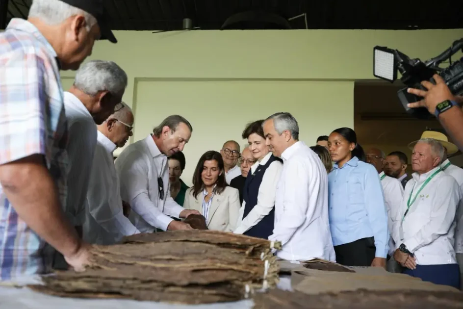 Tabaco dominicano genera US$1,359 millones y EE. UU. compra el 78%