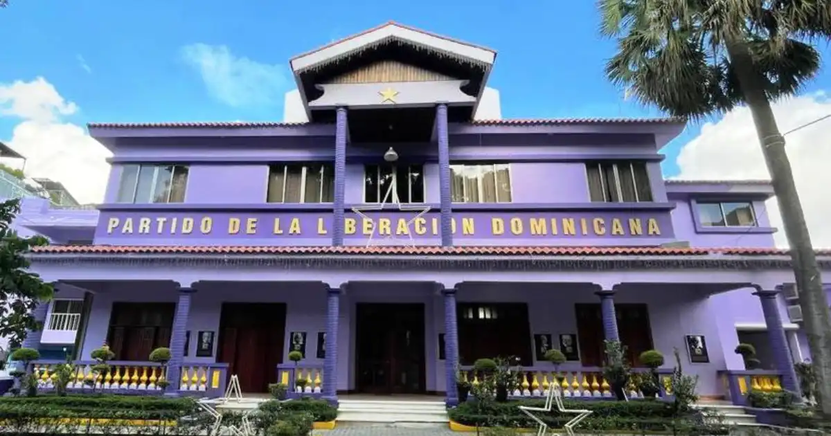 PLD activa comisión árbitro de sus aspirantes presidenciales