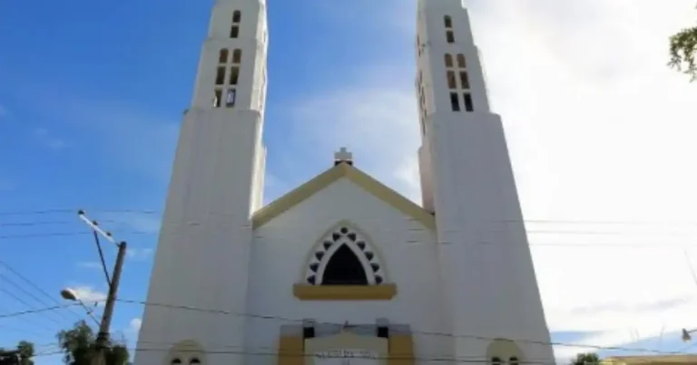 Más de 100 pinturas sacras llegan al Santuario de Santiago esta Cuaresma