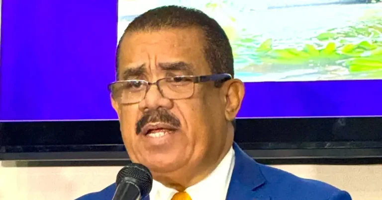 Adriano Sánchez Roa, PLD, declara insuficiente fondo fertilizantes RD$1,000 millones