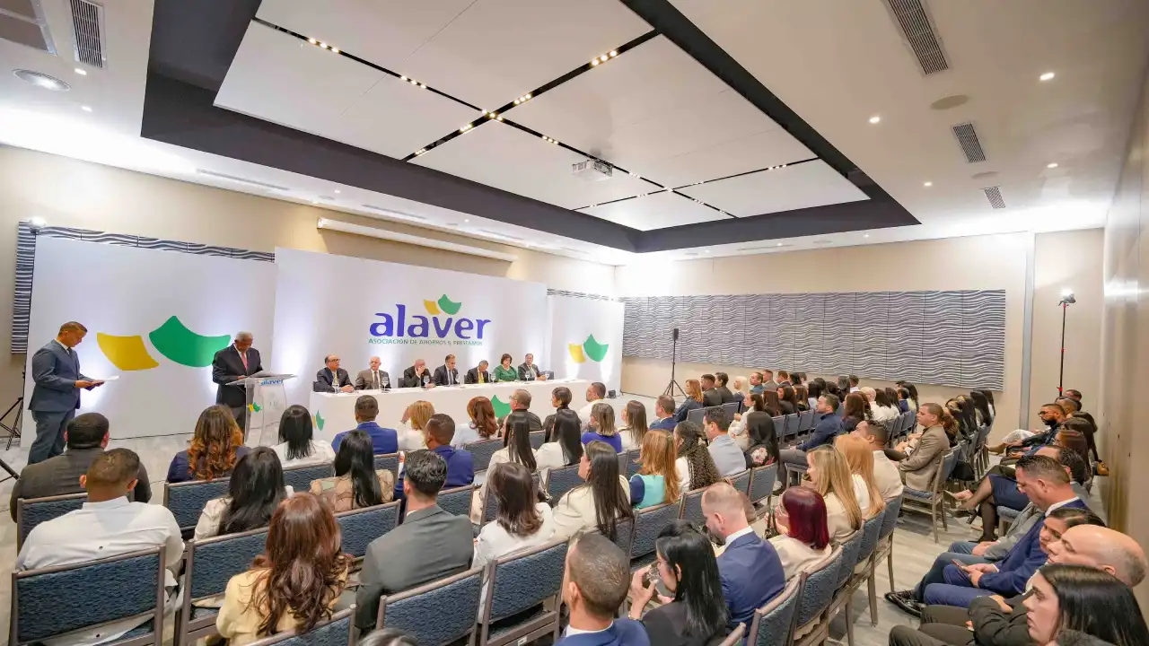 Activos de Alaver crecen 11% y superan RD$16,700 MM