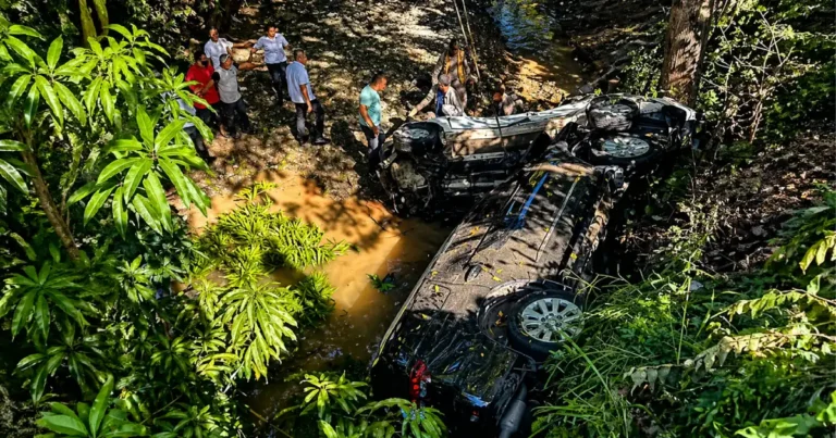 Accidente avanzada presidencial carretera Puerto Plata deja 3 heridos