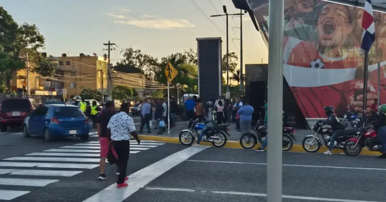 Falla eléctrica metro de Santo Domingo; viaje gratis al restaurar