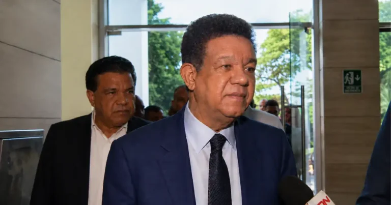Leonel Fernández pide convocar el Consejo Nacional de la Magistratura para evaluar jueces de altas cortes