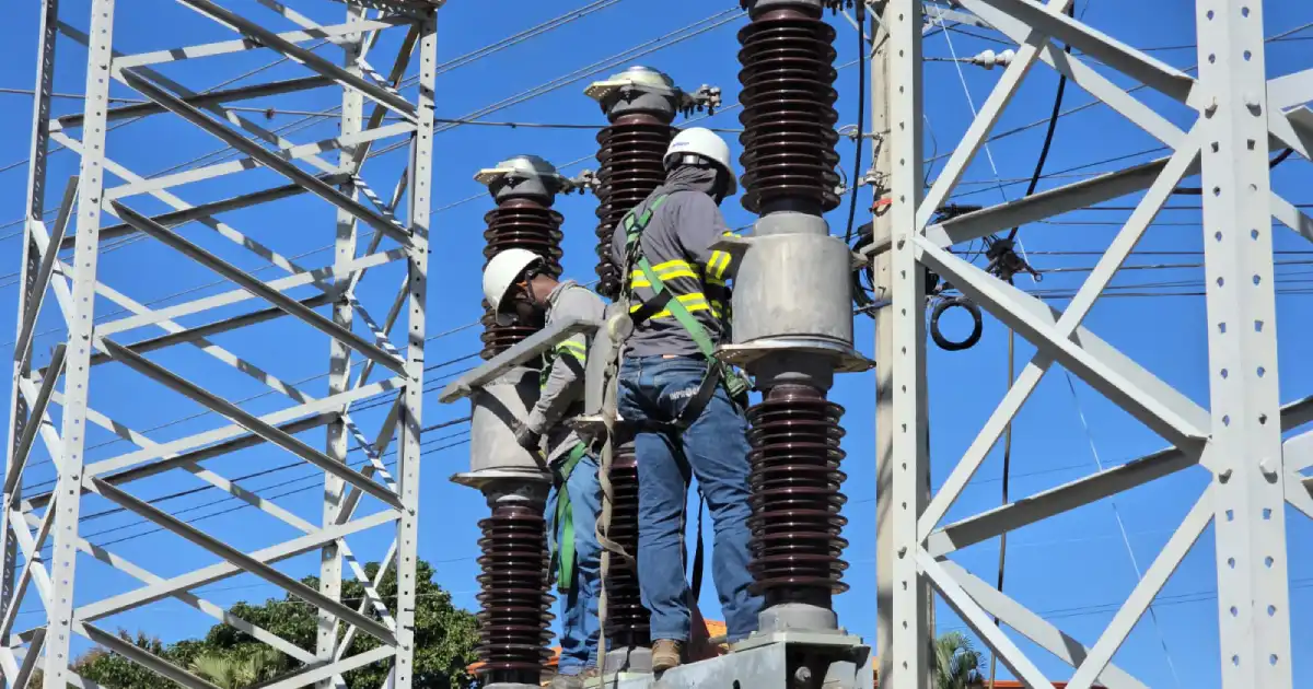 Más de 80 sectores de Santiago sin luz este martes por mantenimiento